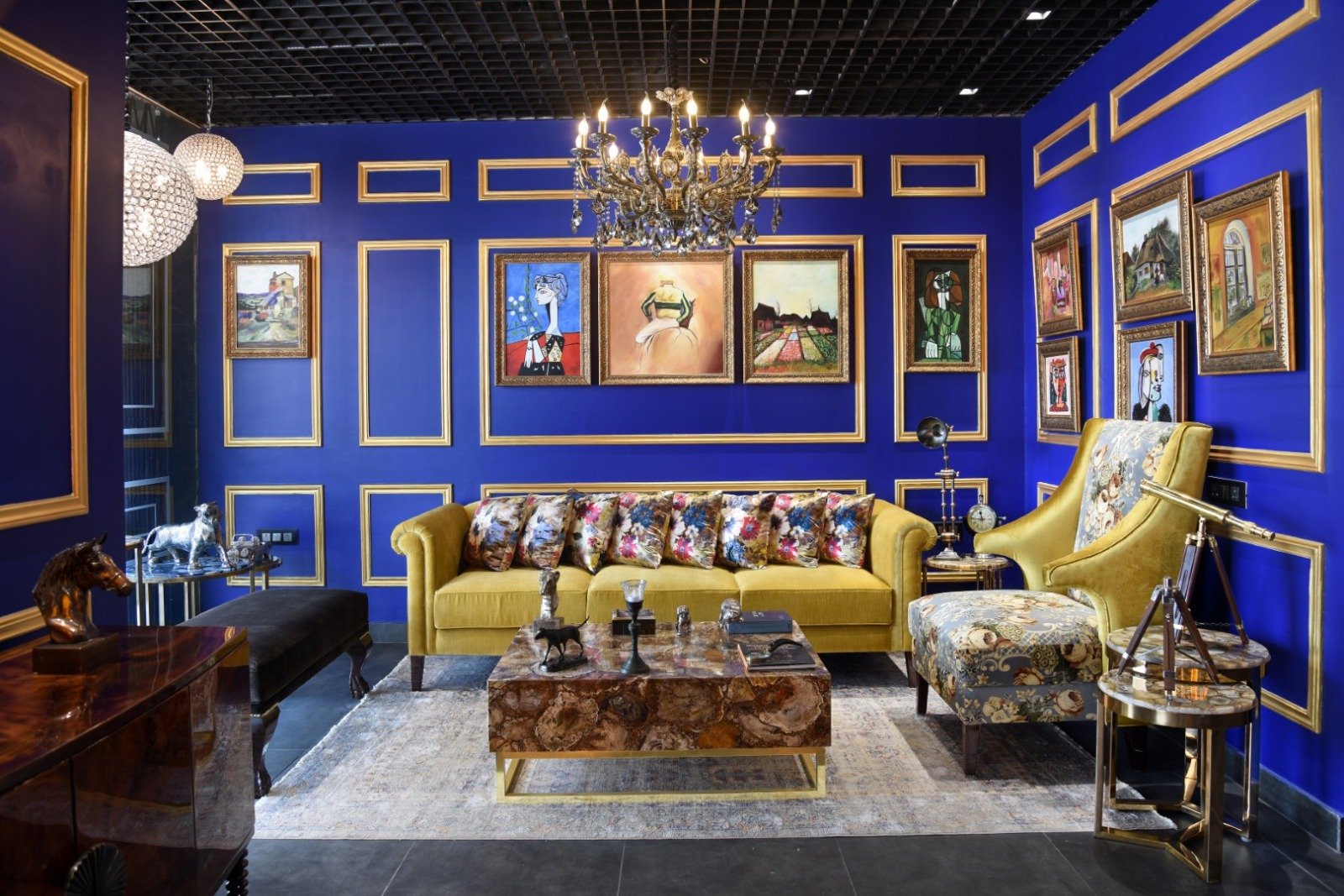 QUBA SHOWROOM