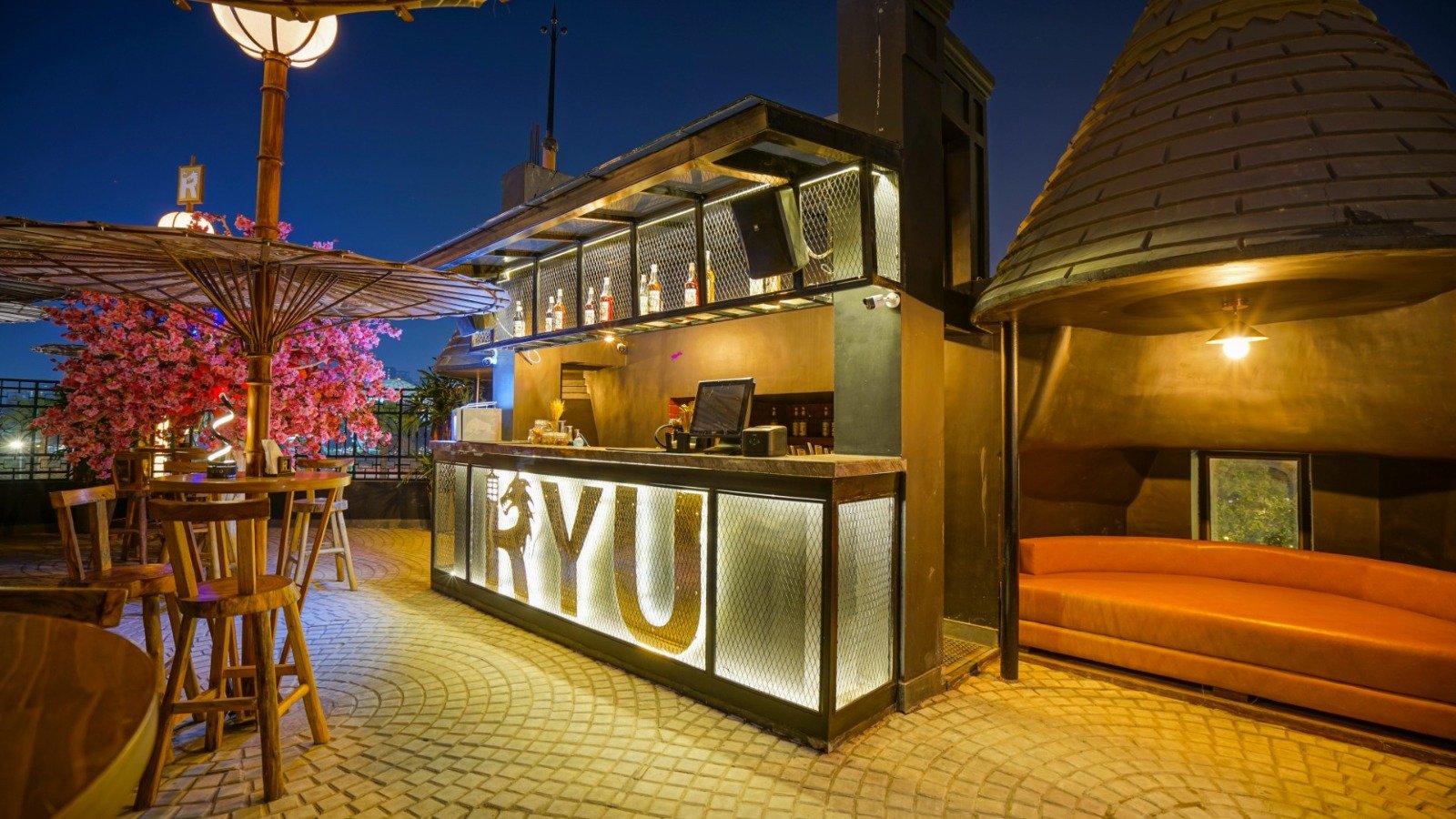 RYU BAR