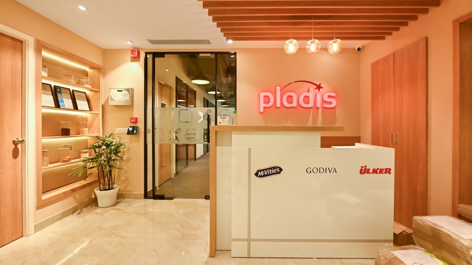 PLADIS 